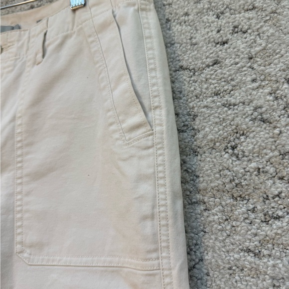 Vince Light Beige Capris with Pockets - Picture 8 of 13